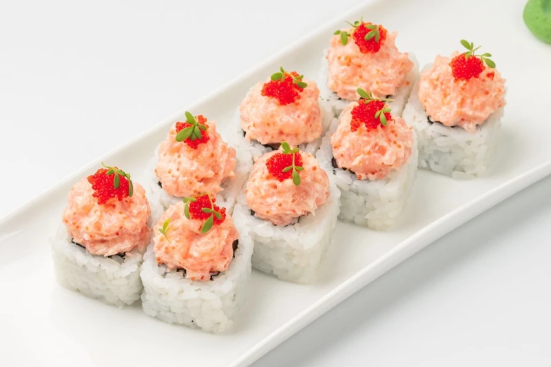 Лава с морским гребешком и лососем