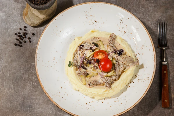 Бефстроганов из мраморной говядины