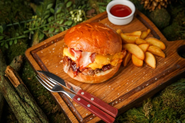 Рибсбургер с мясом ребрышек