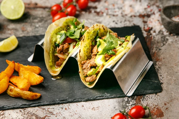 Тако со свиной вырезкой