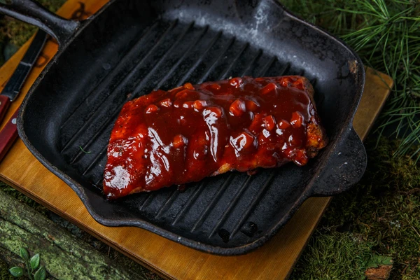 Ребра свиные в авторском bbq с курагой