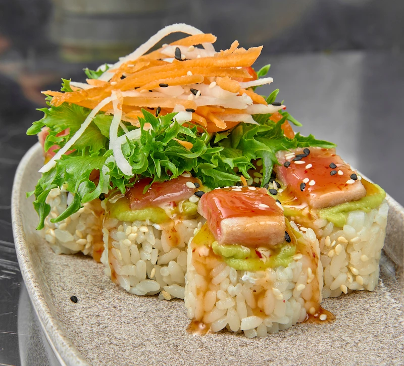 Татаки тунец и сладкий чили