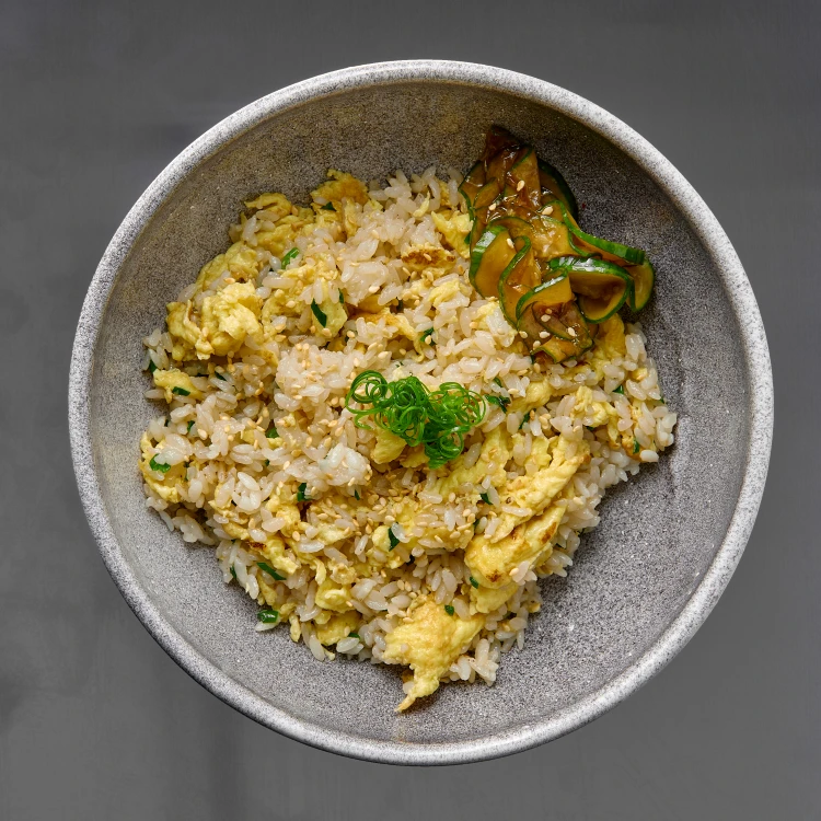 Тяхан с яйцом