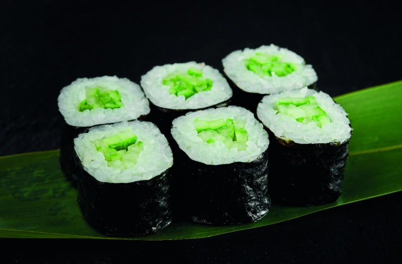 Ролл с огурцом 