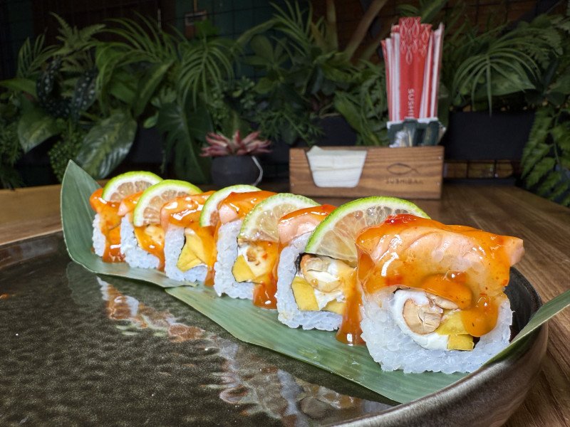 Лосось с манго