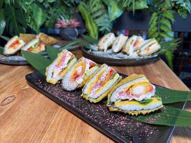 Сэндвич-ролл с креветкой