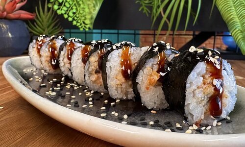 Мини-ролл с угрем