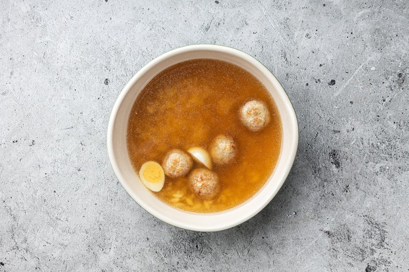 Суп с фрикадельками