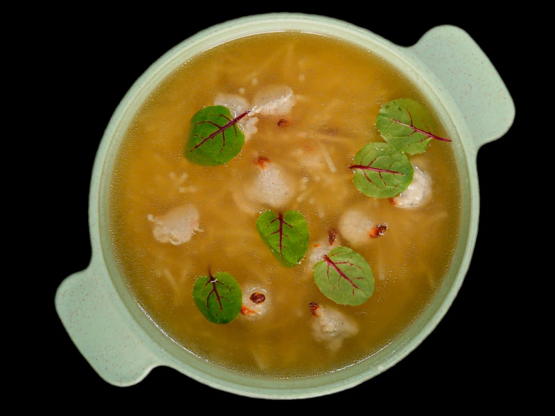 Куриный суп с фрикадельками