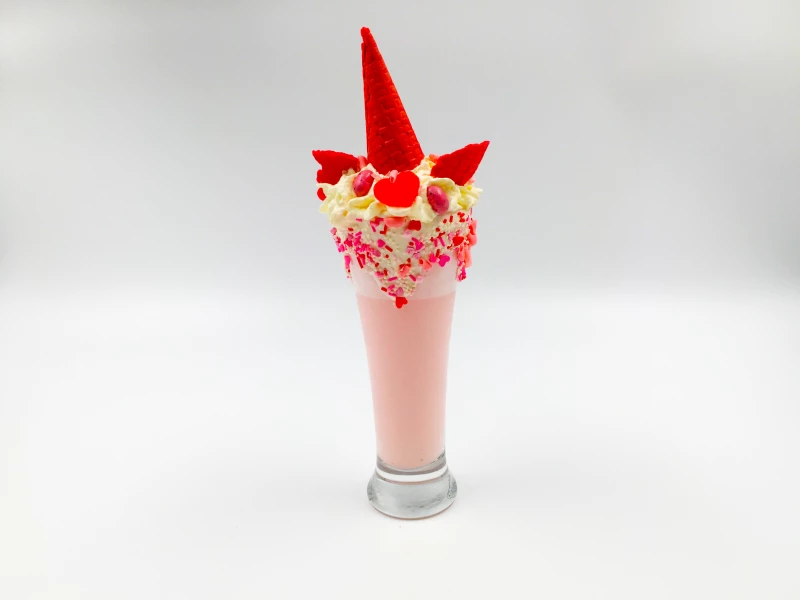 Клубничный единорог