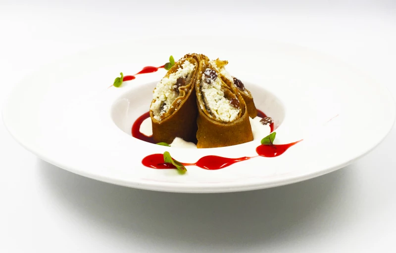 Блины с творогом и изюмом