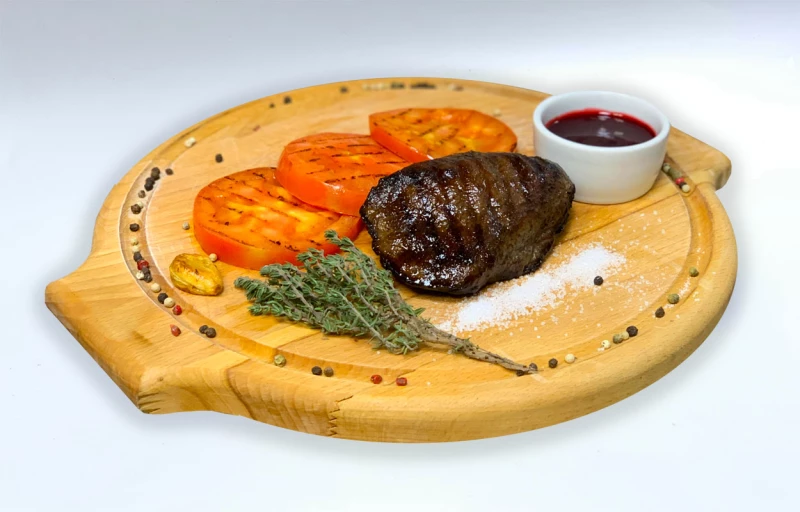 Стейк из вырезки говядины