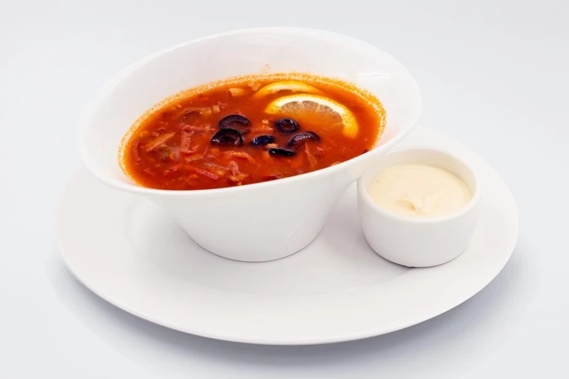 Солянка сборная мясная