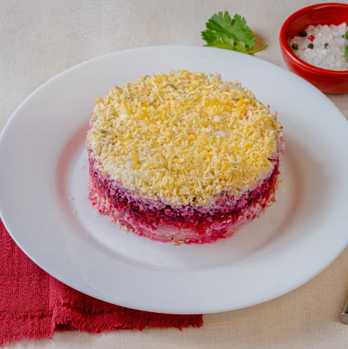 Салат сельдь под шубой 200г