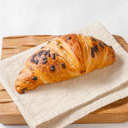 Круассан с шоколадом 100г