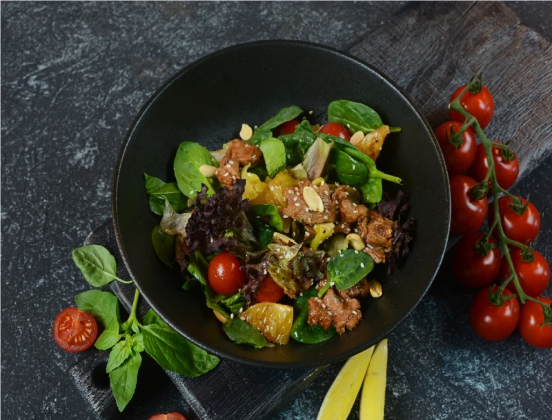 Салат из хрустяжей утки (основ)