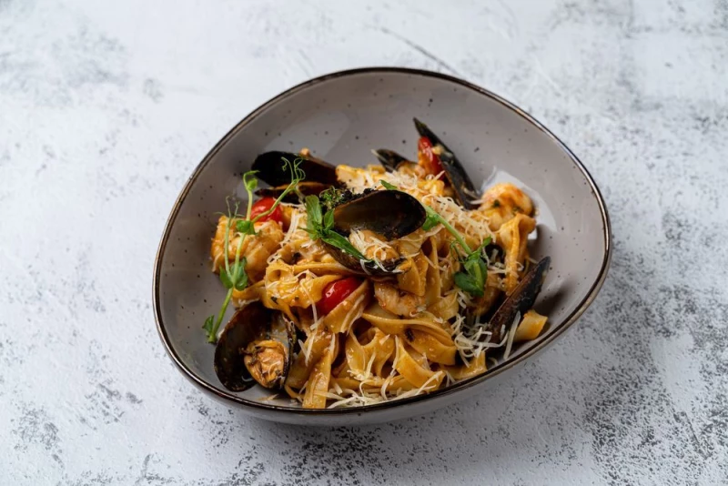 ГОРЯЧИЕ БЛЮДА