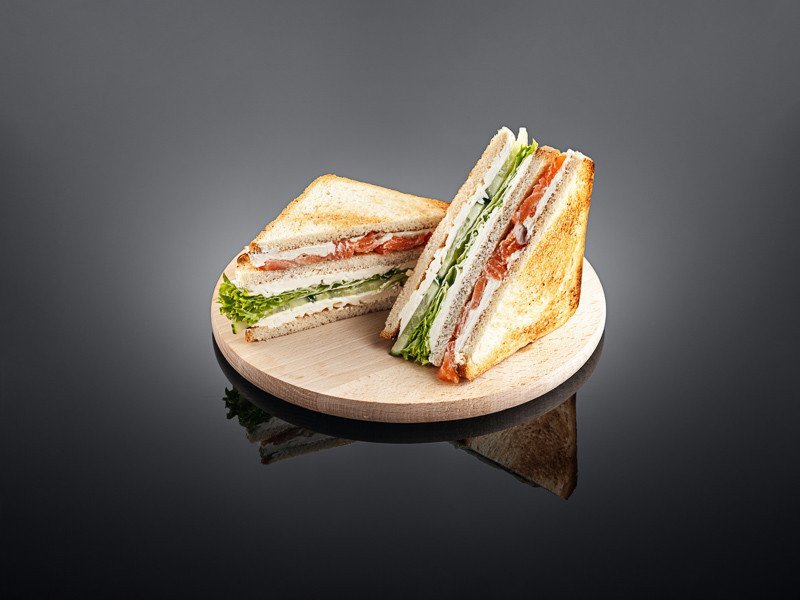 Сэндвич с лососем