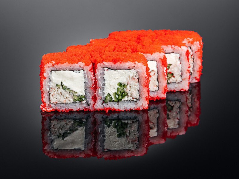 Ролл Калифорния с крабом