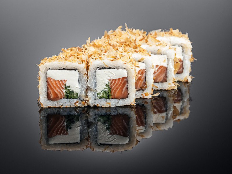 Ролл Бонито с лососем