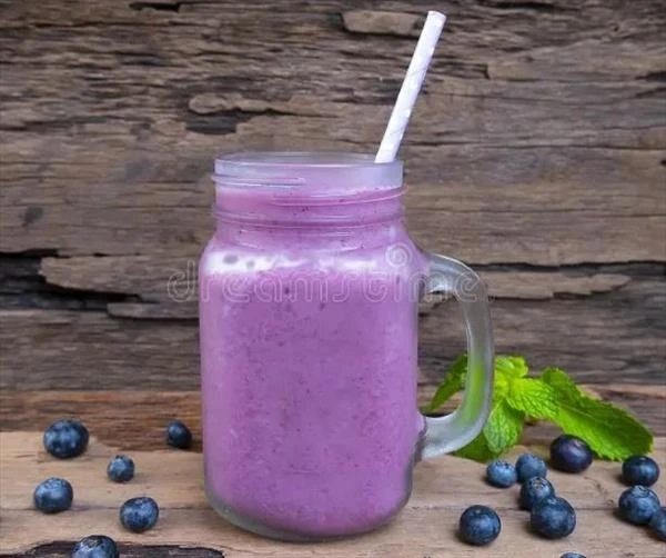 Черничный шейк