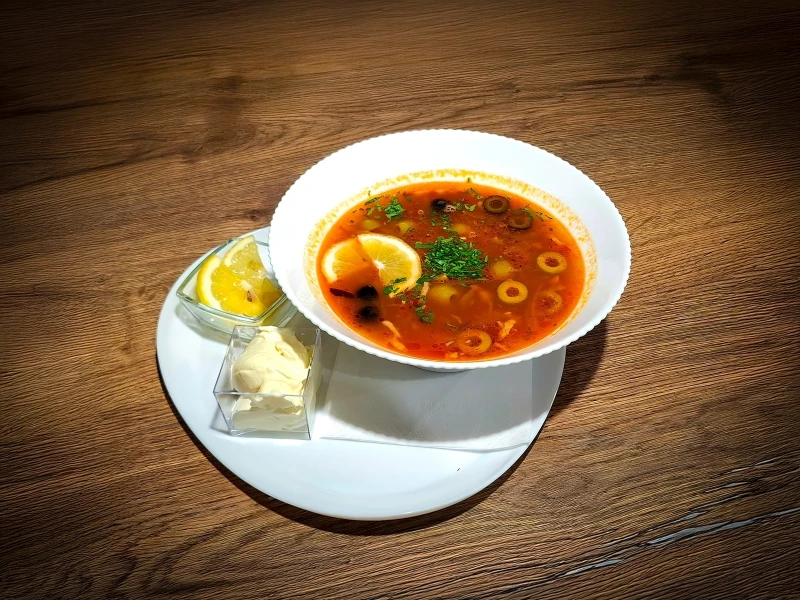 Солянка мясная сборная