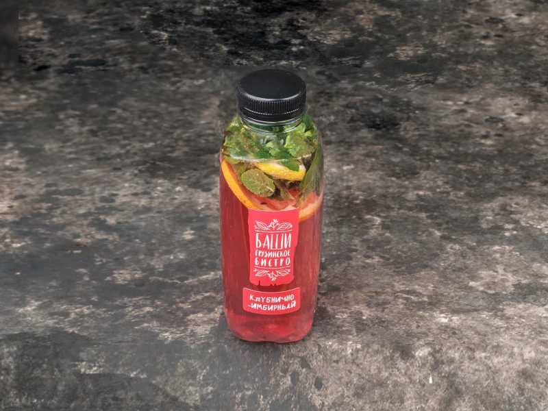 ЛИМОНАД КЛУБНИЧНО-ИМБИРНЫЙ 0,45Л