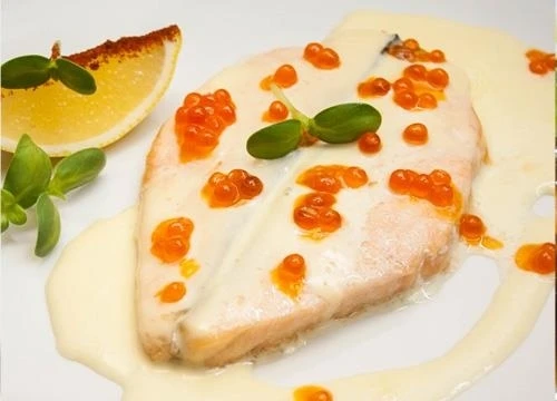 Семга под сливочным соусом