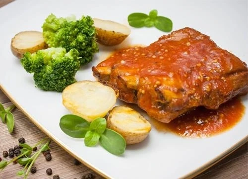 Свиные ребра в соусе барбекю