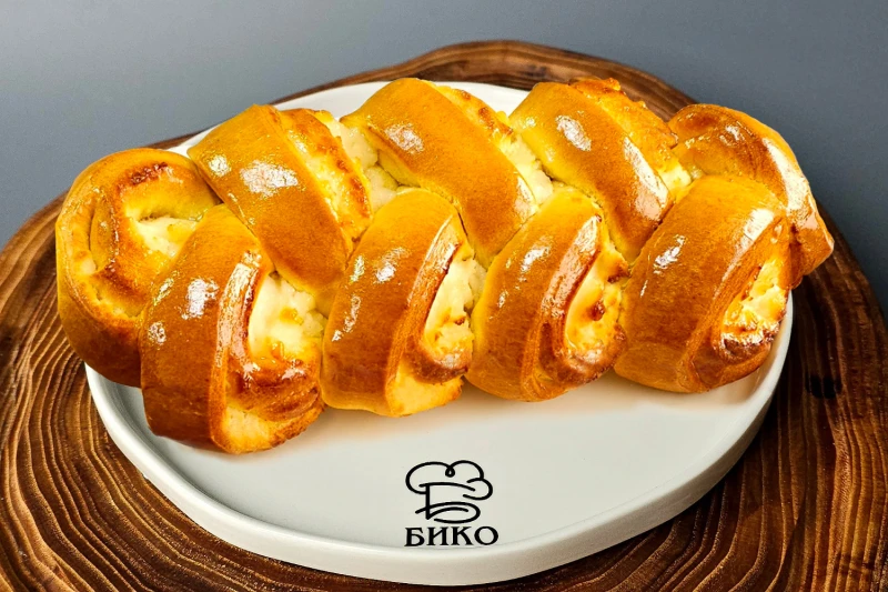 КОСА С ТВОРОГОМ