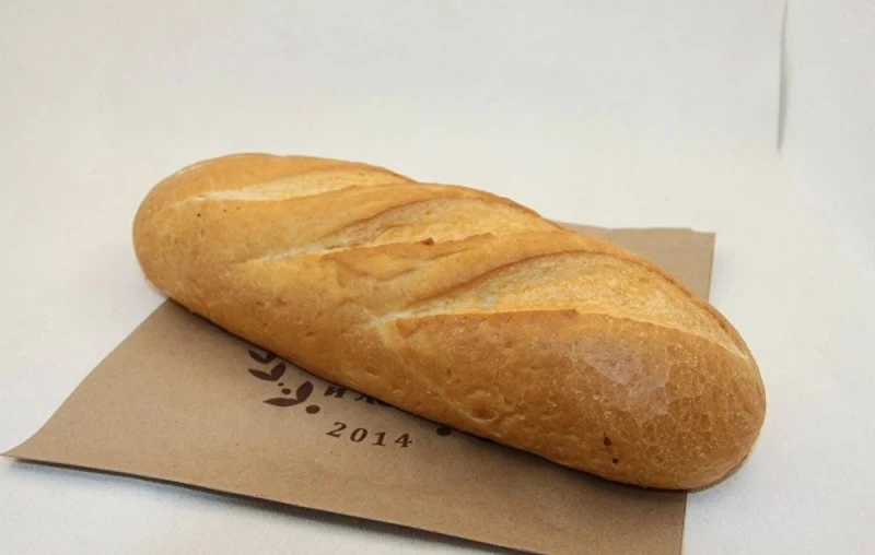 Батон Молочный