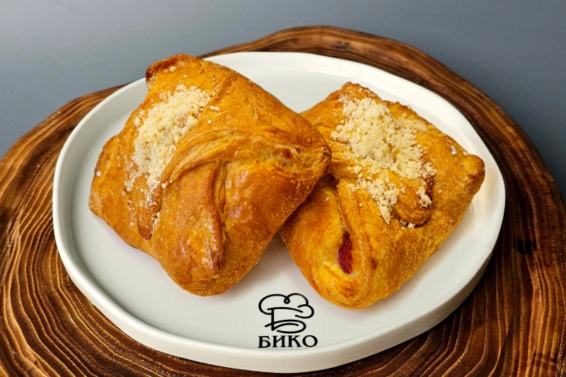 ВЕНГЕРКА ВИШНЁВО-ТВОРОЖНАЯ