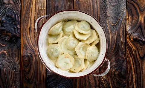 Равиоли со шпинатом и рикоттой 