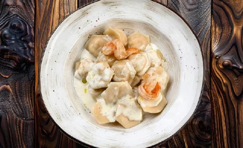 Равиоли с лососем  и креветками