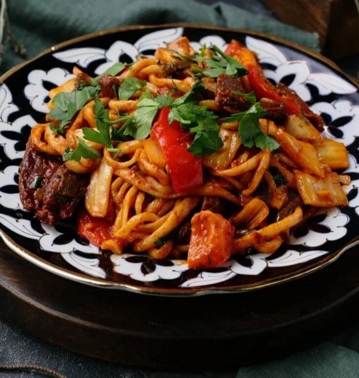 Лагман из говядины жареный