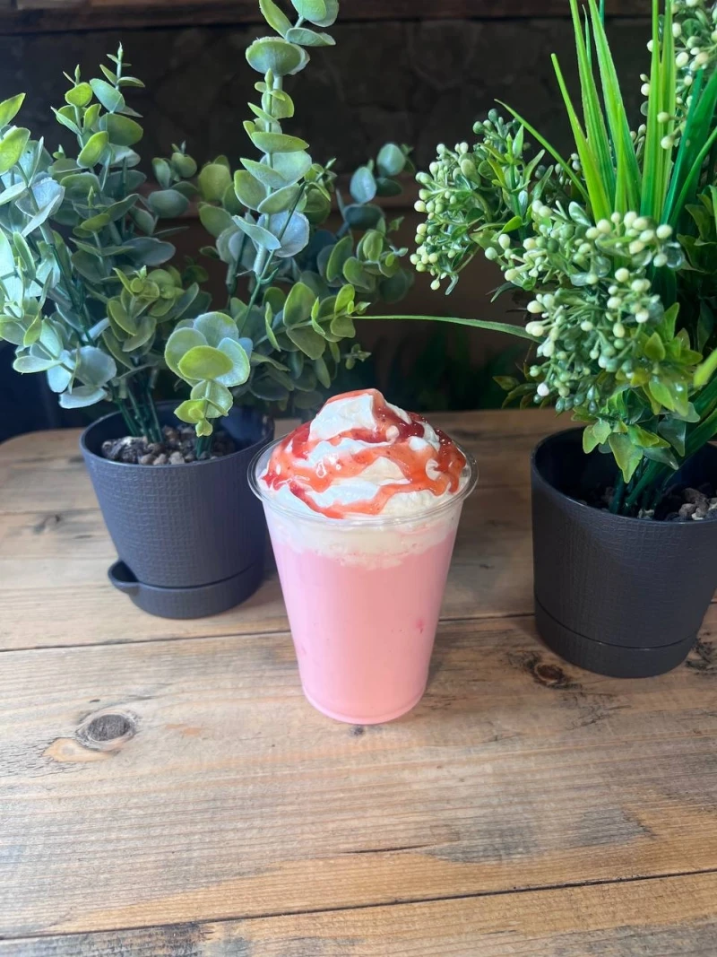 Клубничный Сред.