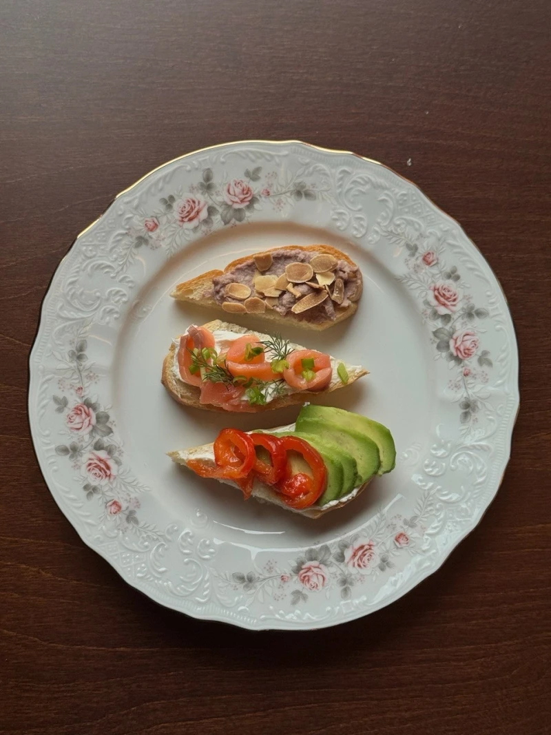 Ассорти брускет 3 шт/150гр