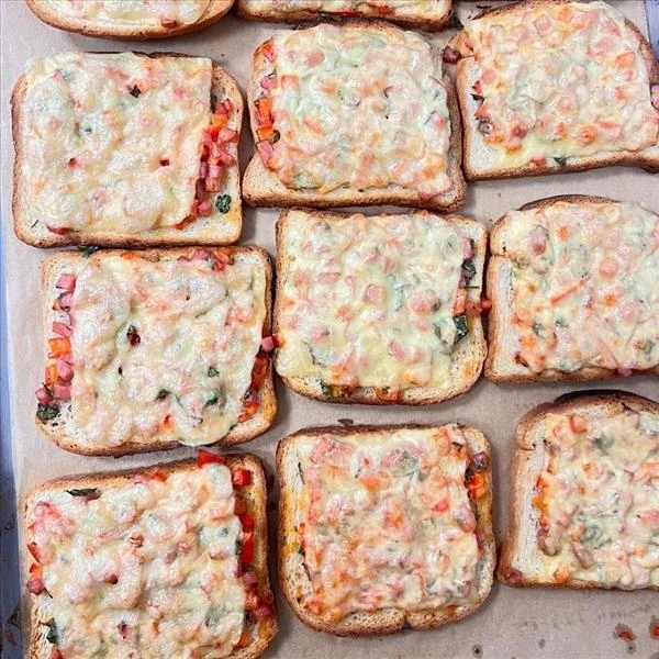 ГОРЯЧИЙ БУТЕРБРОД