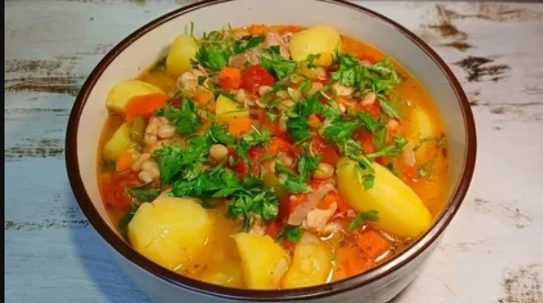 ЖАРКОЕ С КУРИЦЕЙ