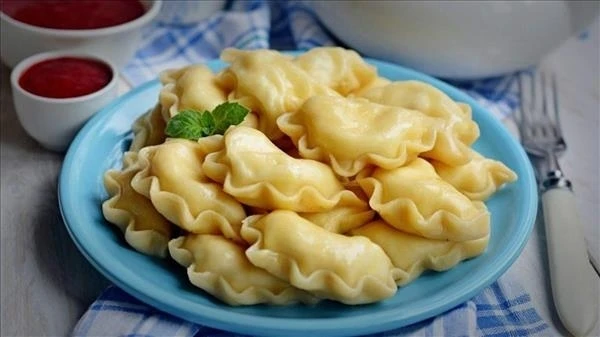 ВАРЕНИКИ С КАРТОФЕЛЕМ И ГРИБАМИ