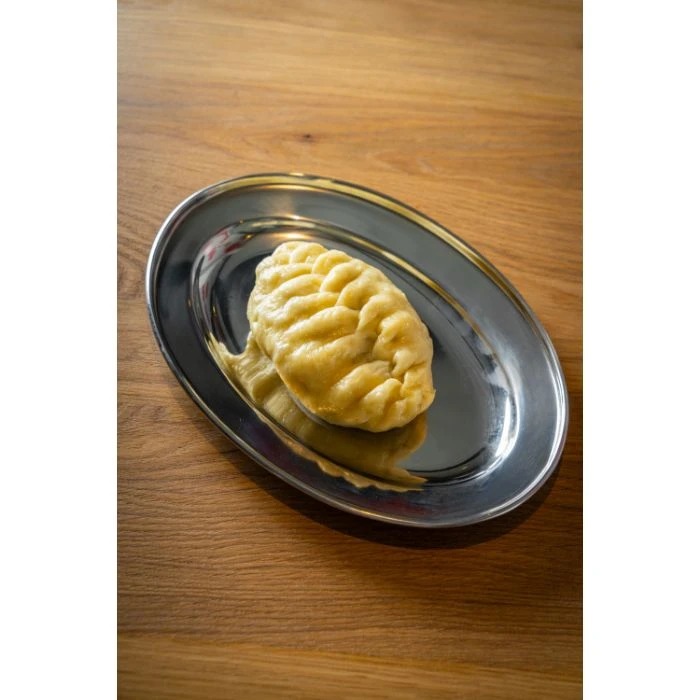 Паровая булочка баоцзы с фаршем и капустой