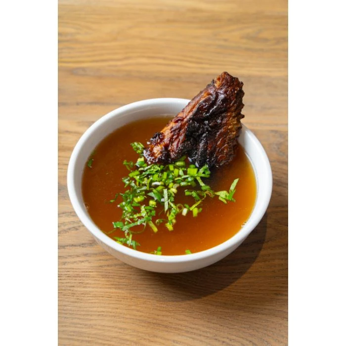 Утиный бульон с зеленью