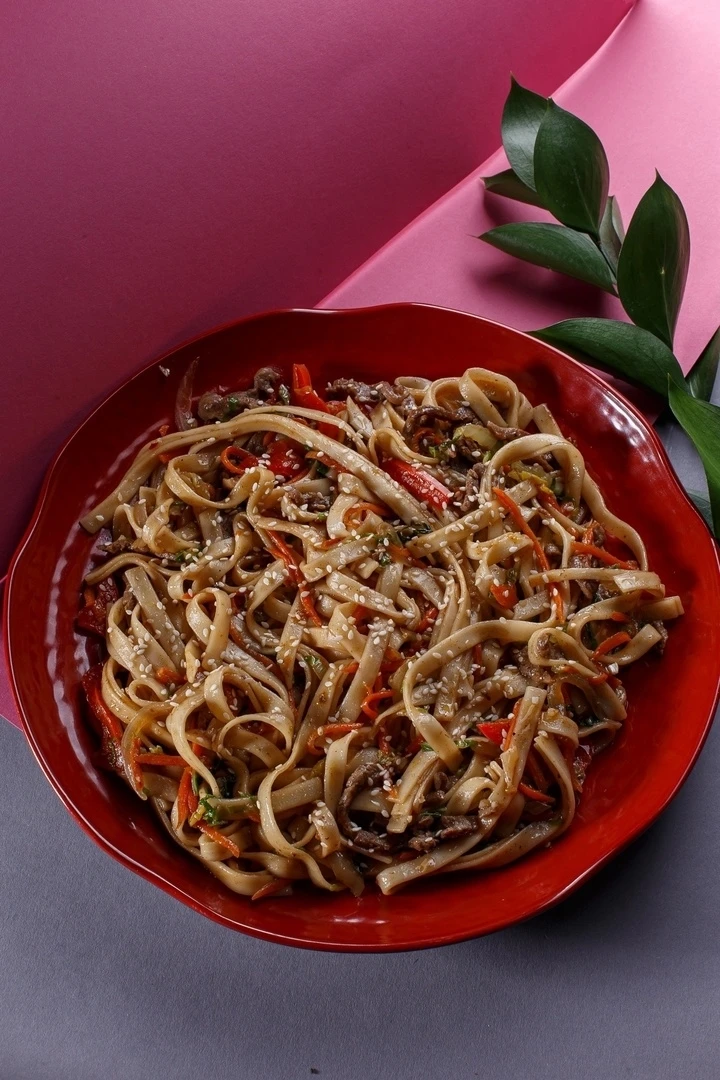 Поккым мён с говядиной!