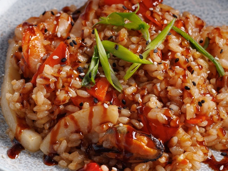 Жареный рис с морепродуктами