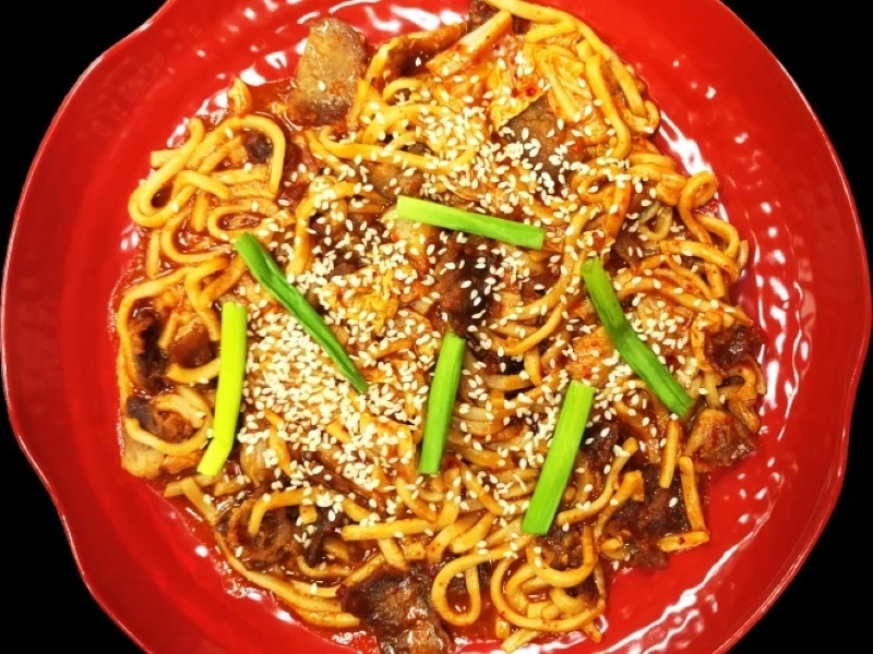 Лапша с кимчхи (острое)