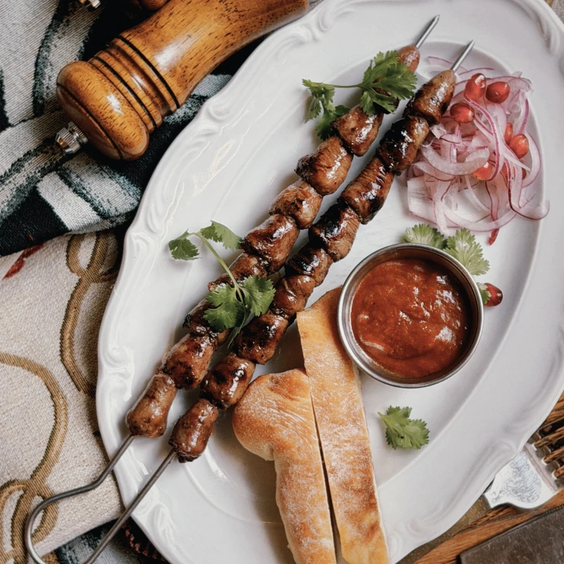 Шашлык из куриных сердечек в медовой глазури 