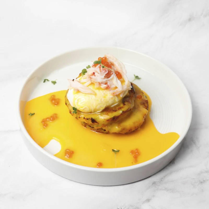 ♥ Драники из кабачка с крабом и яйцом-пашот 