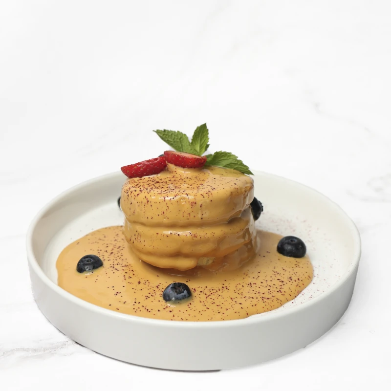 ♥ Панкейки с муссом из вареной сгущенки и свежими ягодами 