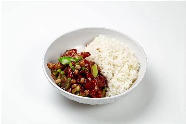 Курица Гун Бао и рис на пару