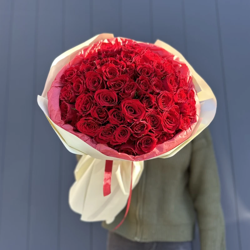 Букет из 51 красной розы (40см)